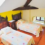 Casa Lomas בית אירוח