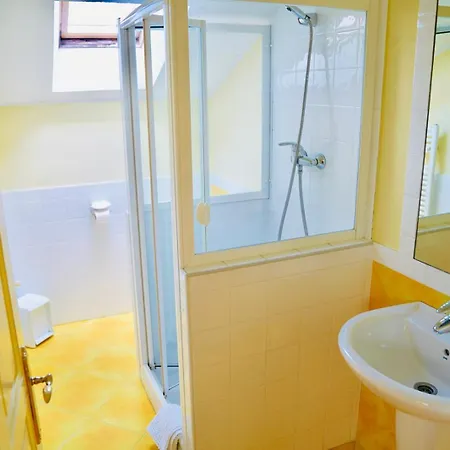 Casa Lomas Habitación en casa particular Arenas de Iguña