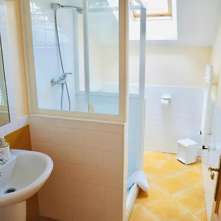 Casa Lomas Habitación en casa particular